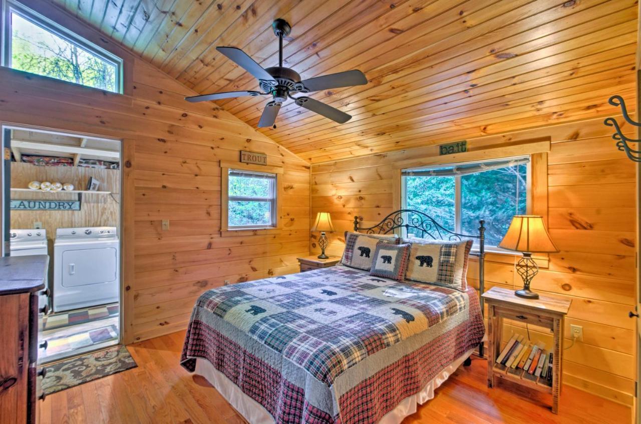 Bryson City Cabin With Fire Pit On Coopers Creek! Экстерьер фото